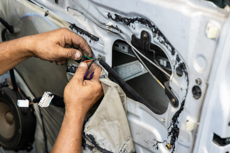 fixing switches wire scaled car and door unlocking services tailored to oldsmar, fl